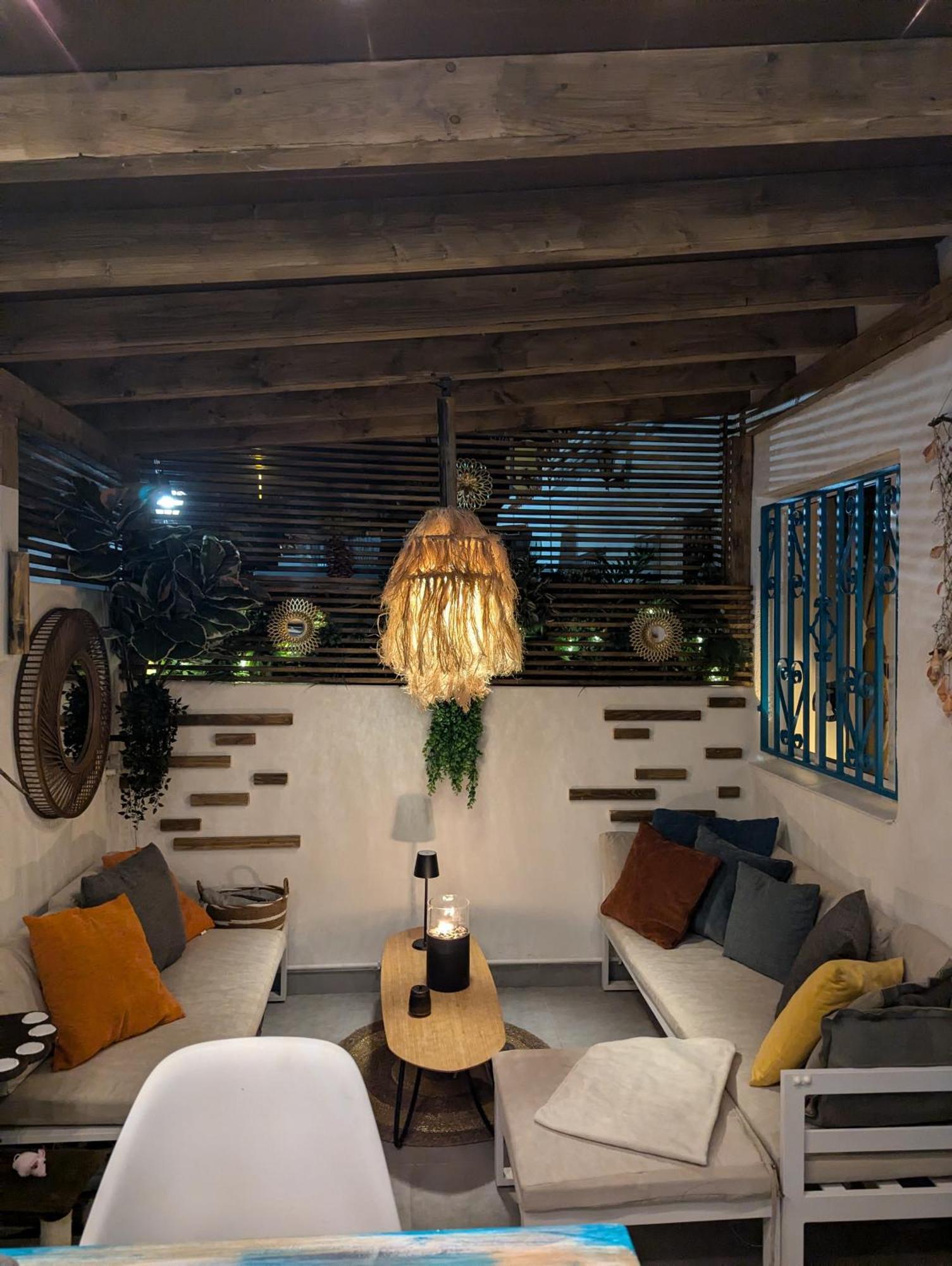 Casa Una Bungalow Delux 아로나 외부 사진